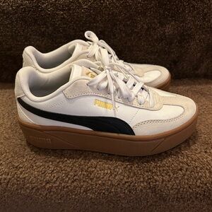 Puma club era platform